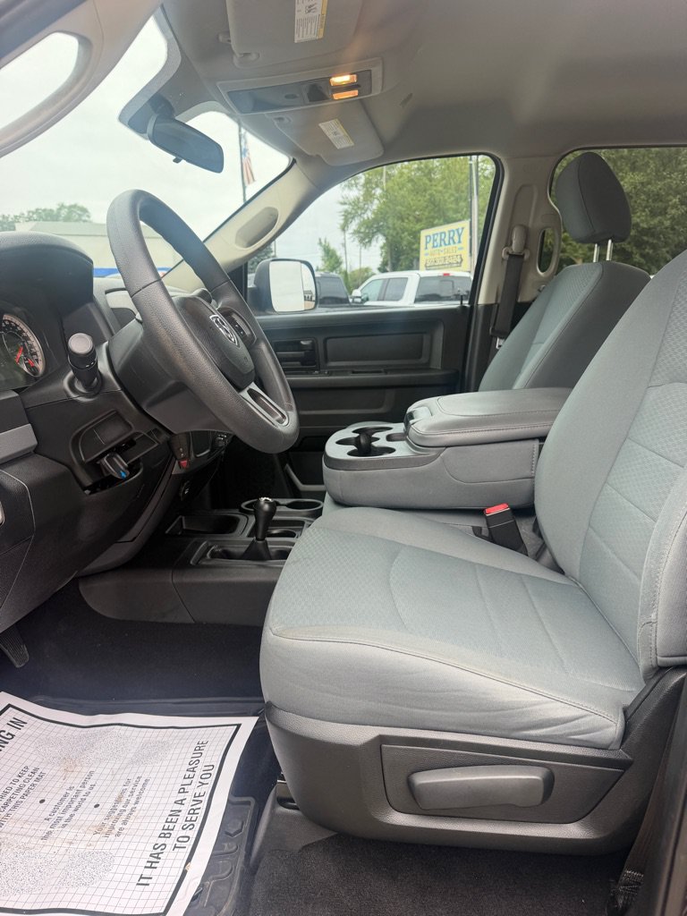 Used 2018 RAM 2500 Tradesman w/ Chrome Appearance Group AWD/4WD image 22