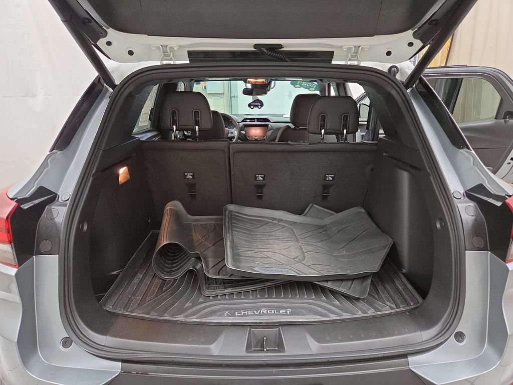 Certified 2023 Chevrolet TrailBlazer ACTIV w/ Sun and Liftgate Package AWD/4WD image 9