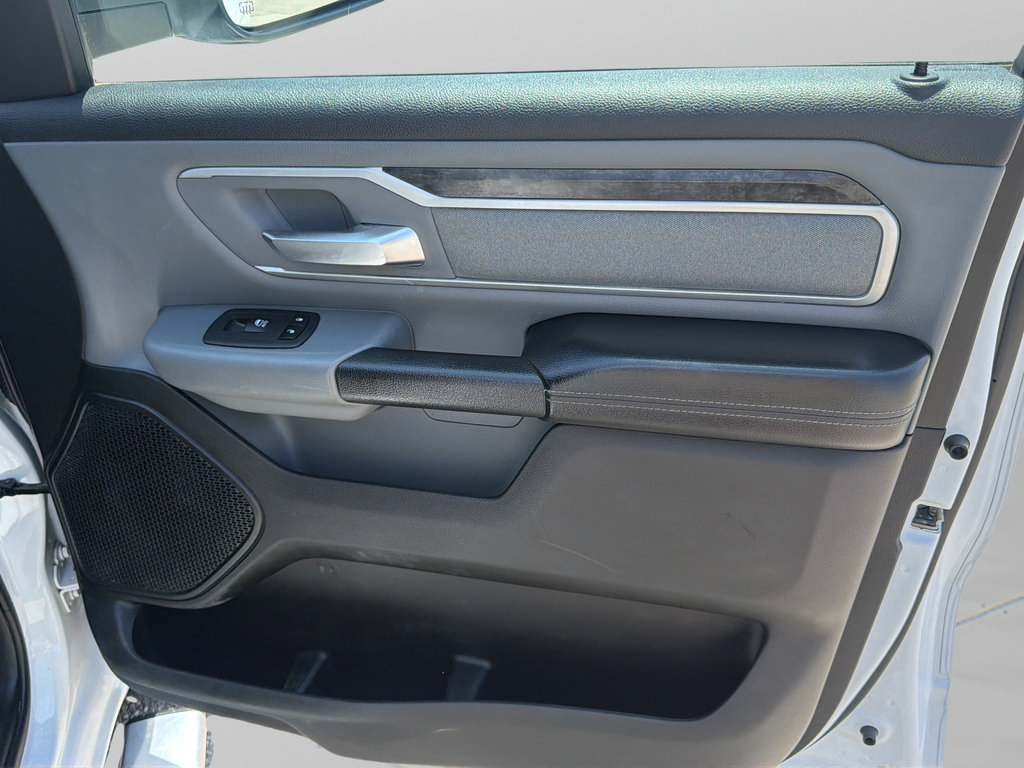 Used 2023 RAM 1500 Big Horn AWD/4WD image 9