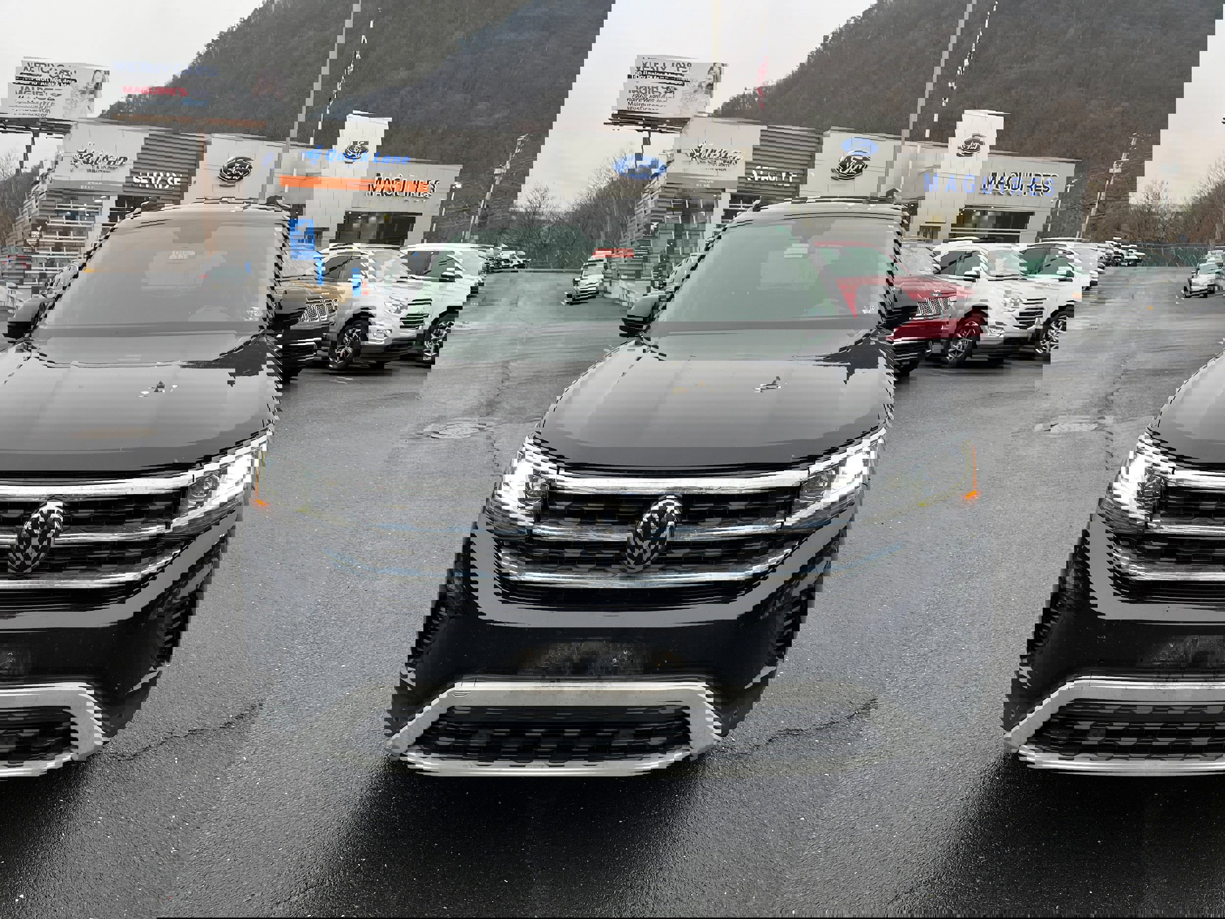 Used 2021 Volkswagen Atlas SE image 2