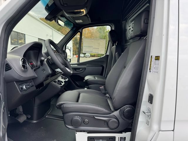 New 2026 Mercedes-Benz Sprinter 2500 image 14