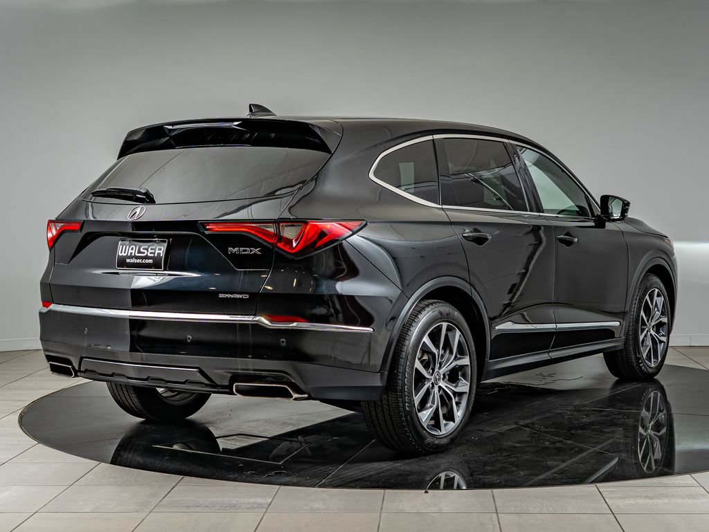 Used 2023 Acura MDX SH-AWD w/ Technology Package image 5
