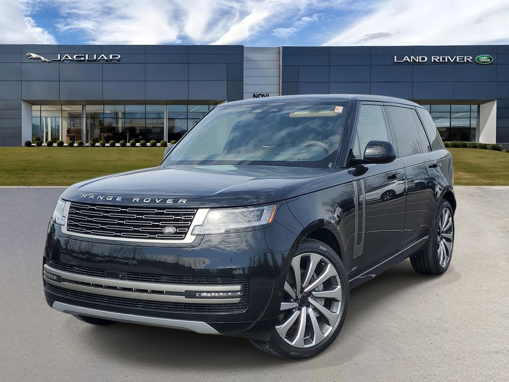 New 2026 Land Rover Range Rover Long Wheelbase SE AWD/4WD image 1