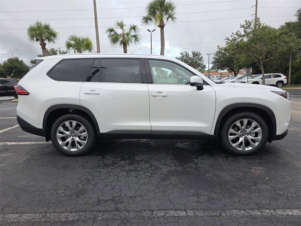 New 2026 Toyota Grand Highlander Limited image 12
