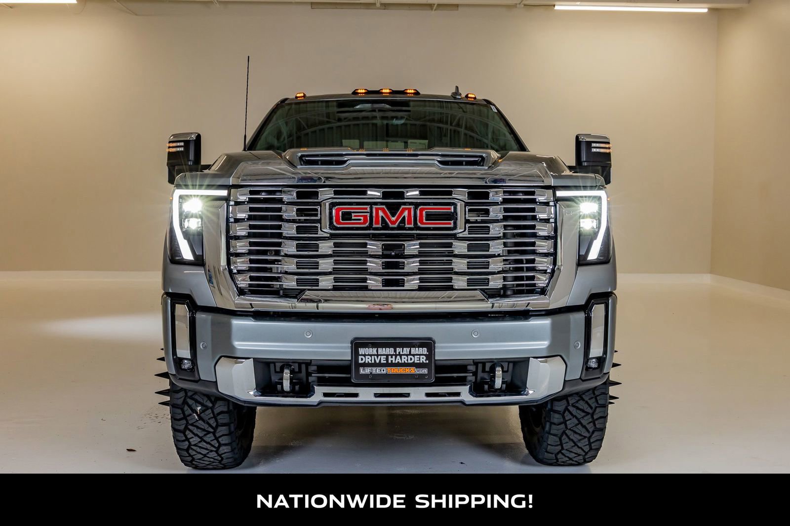 Used 2024 GMC Sierra 3500 Denali w/ Denali Reserve Package AWD/4WD image 4