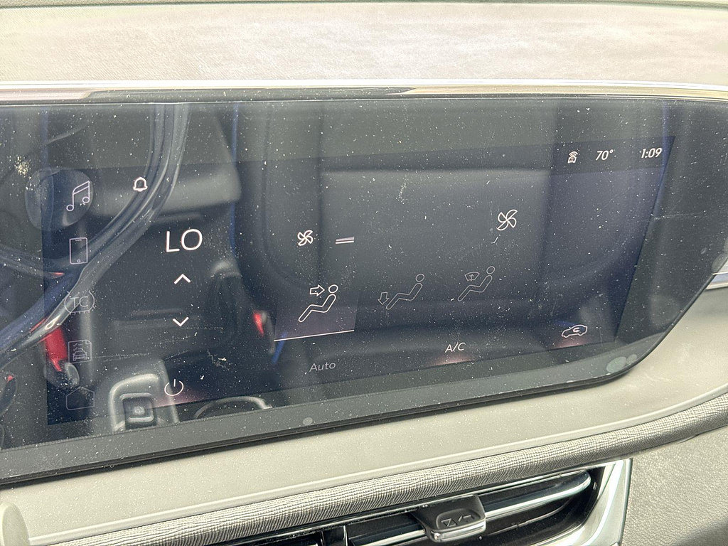 Used 2026 Buick Envista Sport Touring w/ Convenience II Package FWD image 12