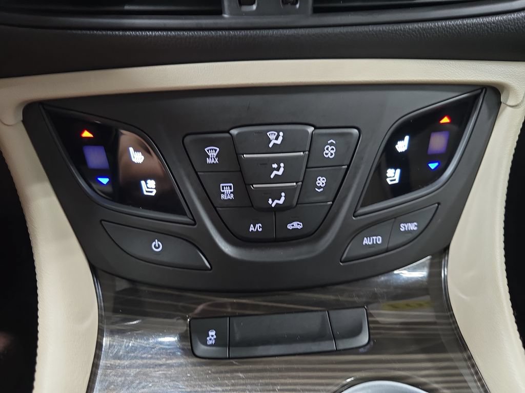 Used 2019 Buick Envision Premium w/ Driver Confidence Package AWD/4WD image 27