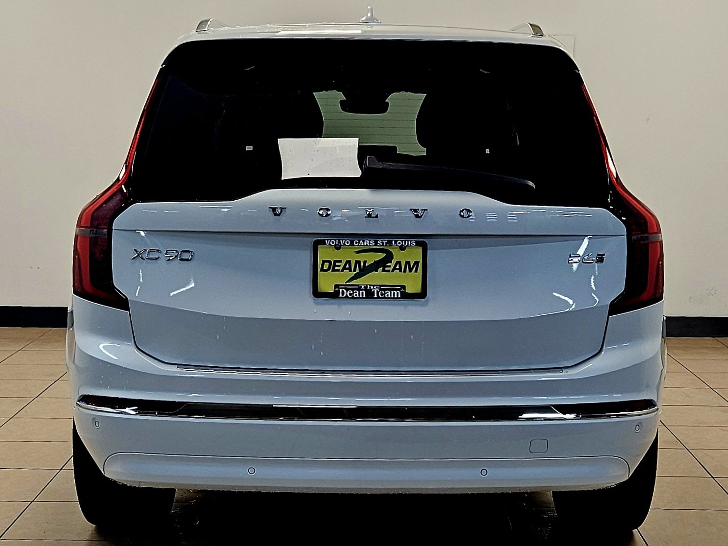 New 2026 Volvo XC90 B6 Plus w/ Protection Package Premier AWD/4WD image 9