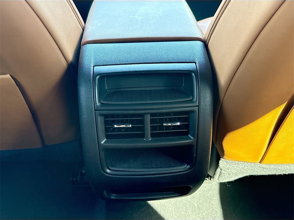 Used 2022 Cadillac XT5 Premium Luxury image 29