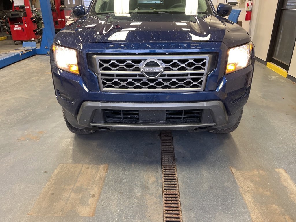 Used 2022 Nissan Frontier SV image 8