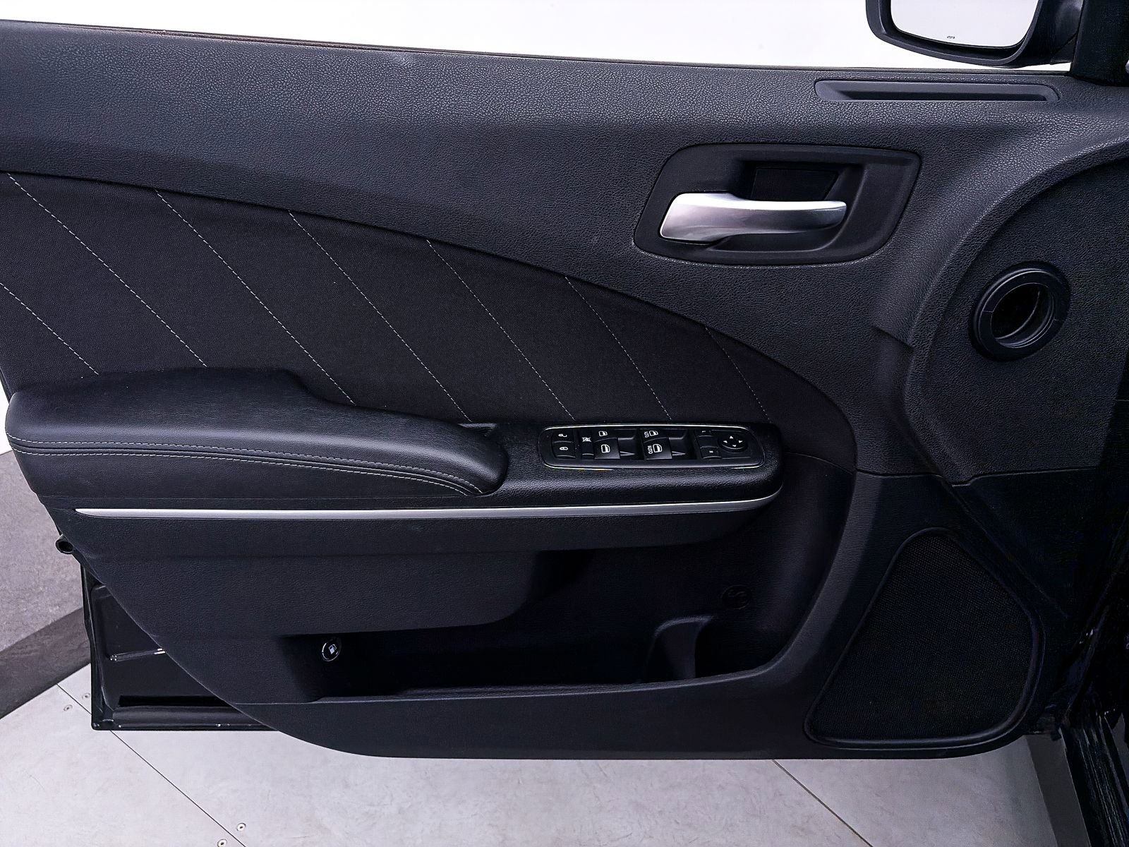 Used 2019 Dodge Charger Scat Pack image 16