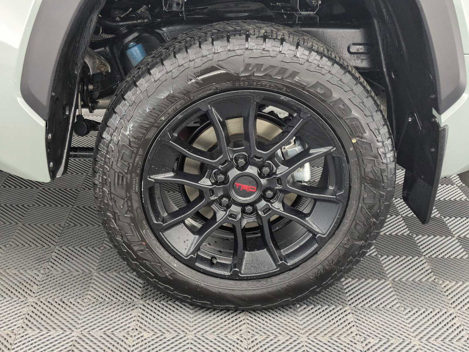 Used 2025 Toyota Tundra Limited w/ TRD Off-Road Package image 16