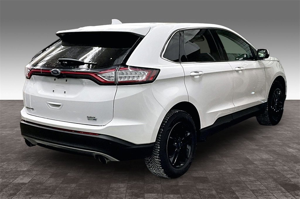 Used 2018 Ford Edge SEL w/ Equipment Group 201A image 28