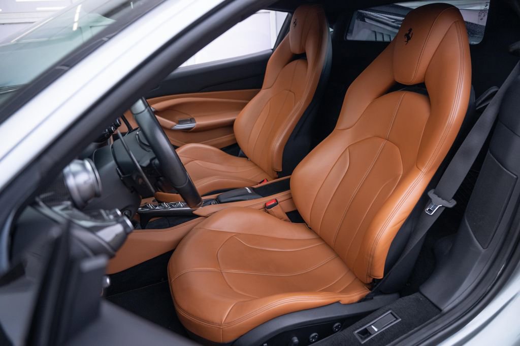 Certified 2020 Ferrari F8 Tributo image 31