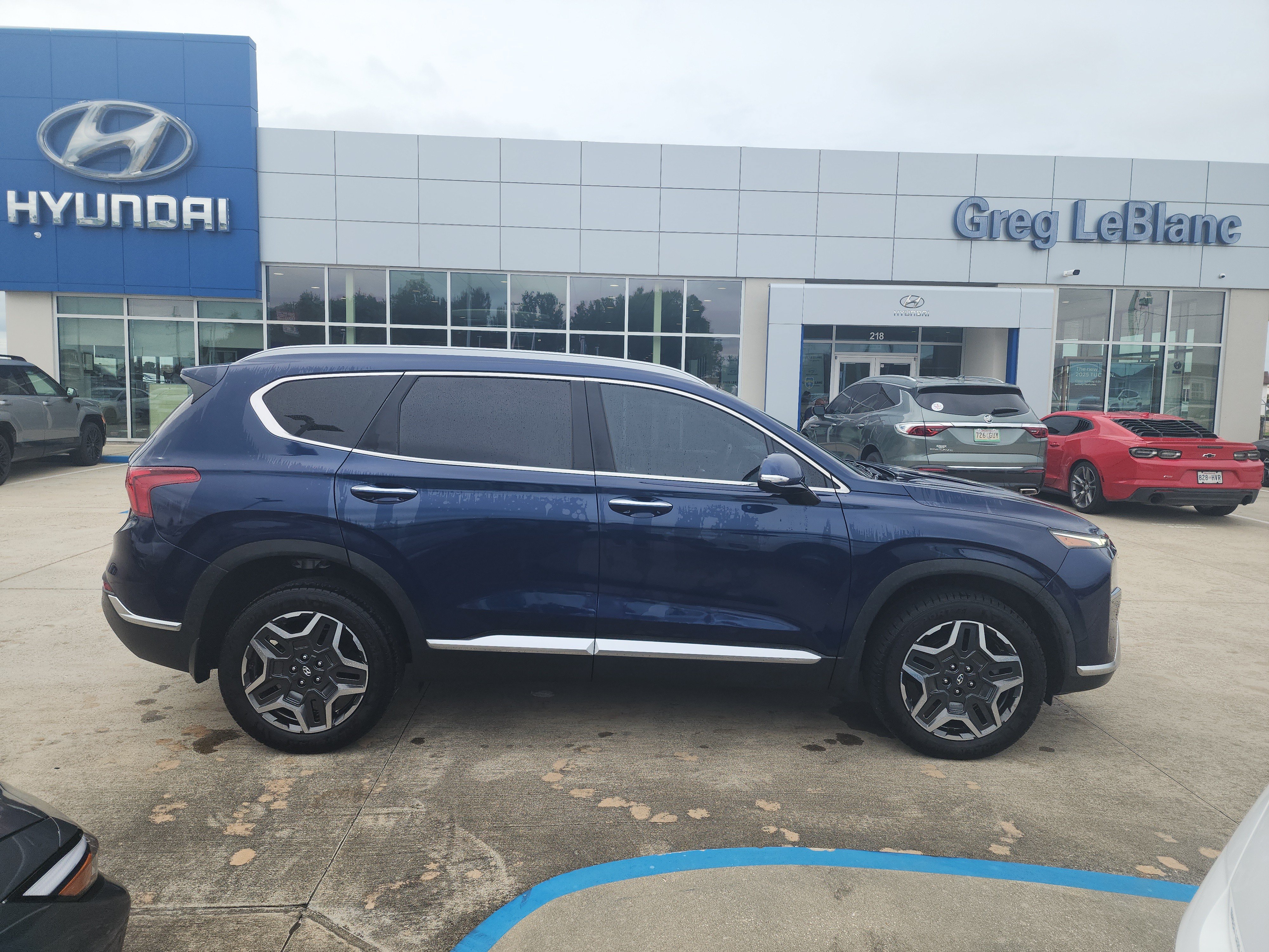 Used 2023 Hyundai Santa Fe Limited AWD/4WD image 8