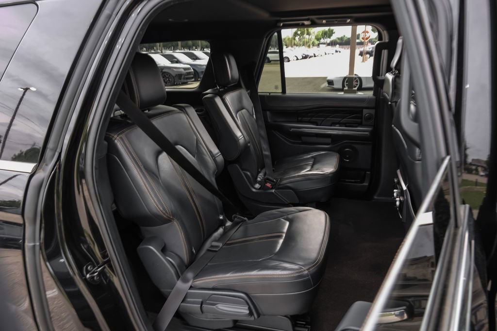 Used 2023 Ford Expedition Max Platinum AWD/4WD image 47