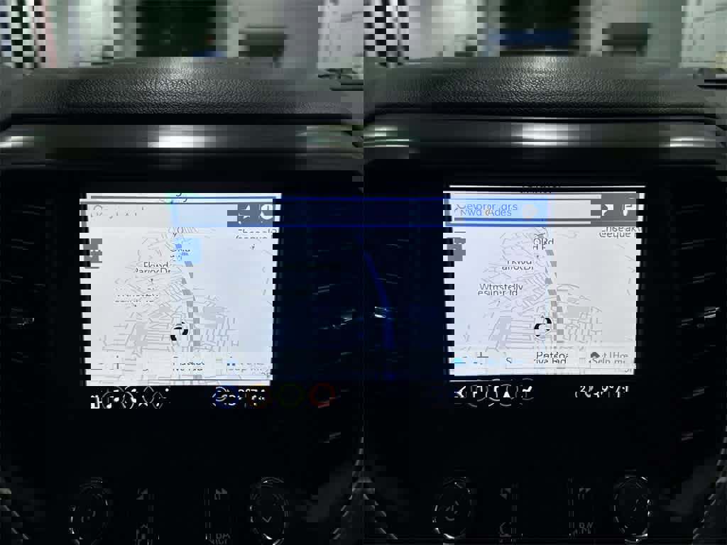 Used 2022 GMC Acadia AT4 w/ Preferred Package image 21