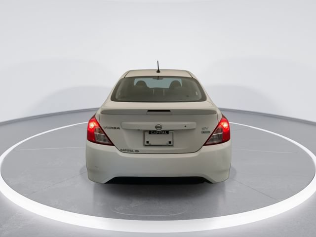 Used 2017 Nissan Versa SV w/ SV Special Edition Package FWD image 5