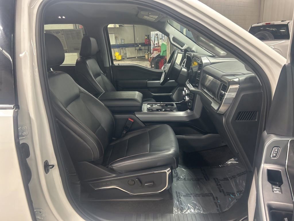Certified 2023 Ford F150 Lariat w/ FX4 Off-Road Package image 10
