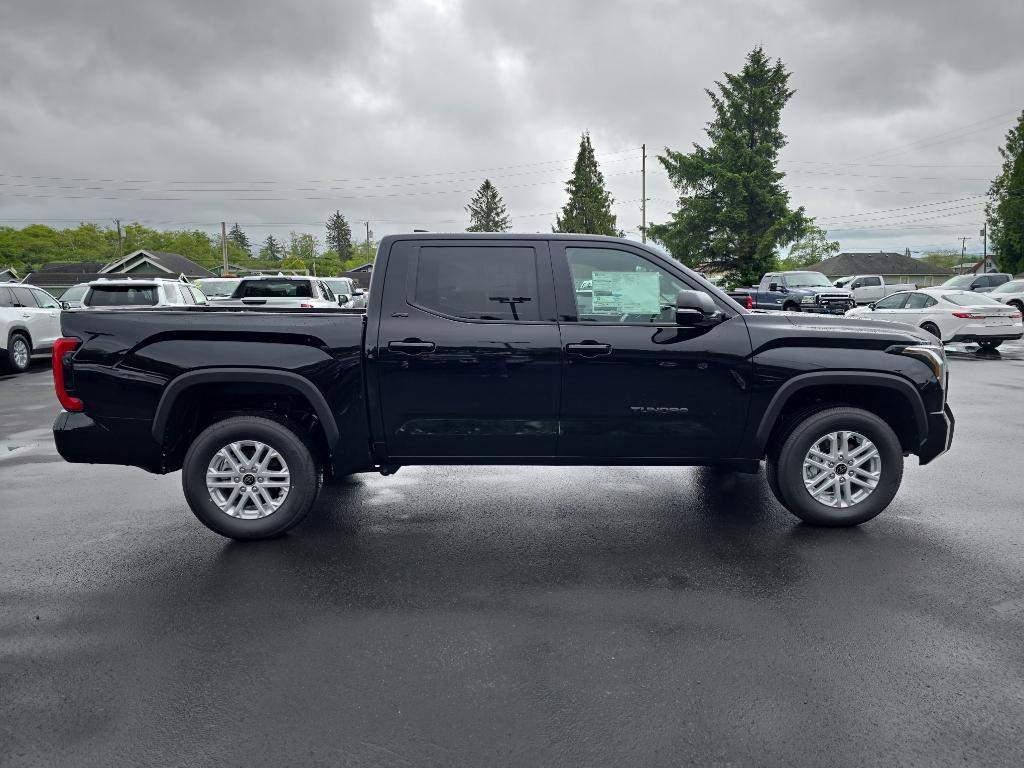 New 2024 Toyota Tundra SR5 image 7