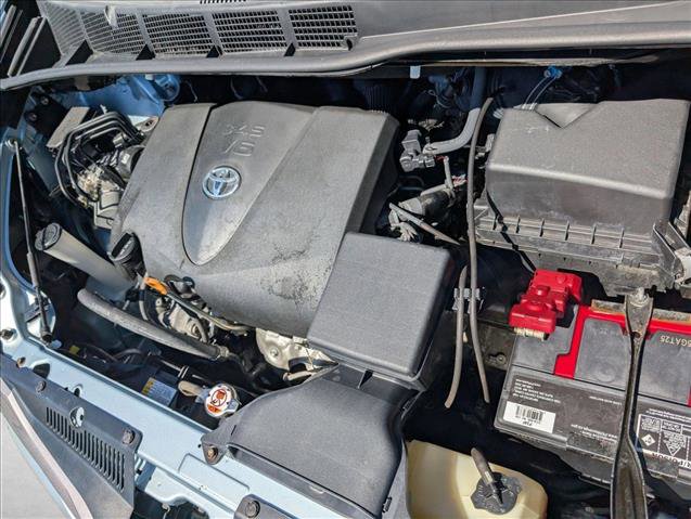 Used 2017 Toyota Sienna XLE w/ XLE Navigation Package image 19