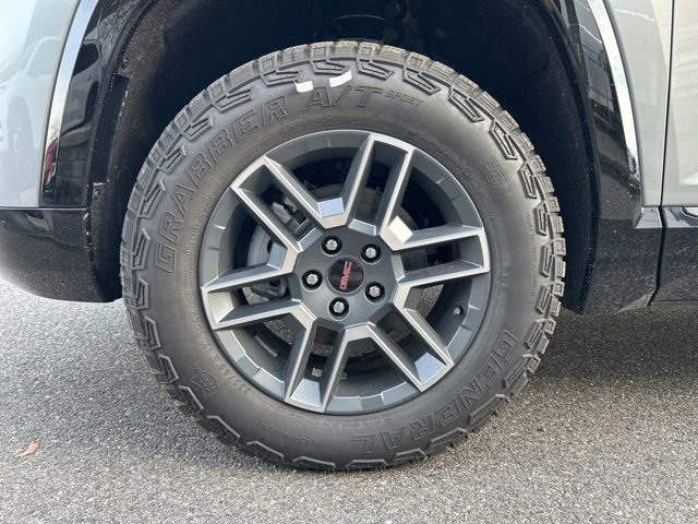New 2026 GMC Terrain AT4 w/ Technology Package II image 8