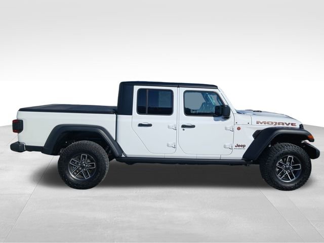 Used 2024 Jeep Gladiator Mojave image 6