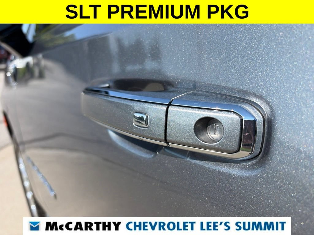 Used 2022 GMC Yukon XL SLT w/ SLT Premium Package AWD/4WD image 51