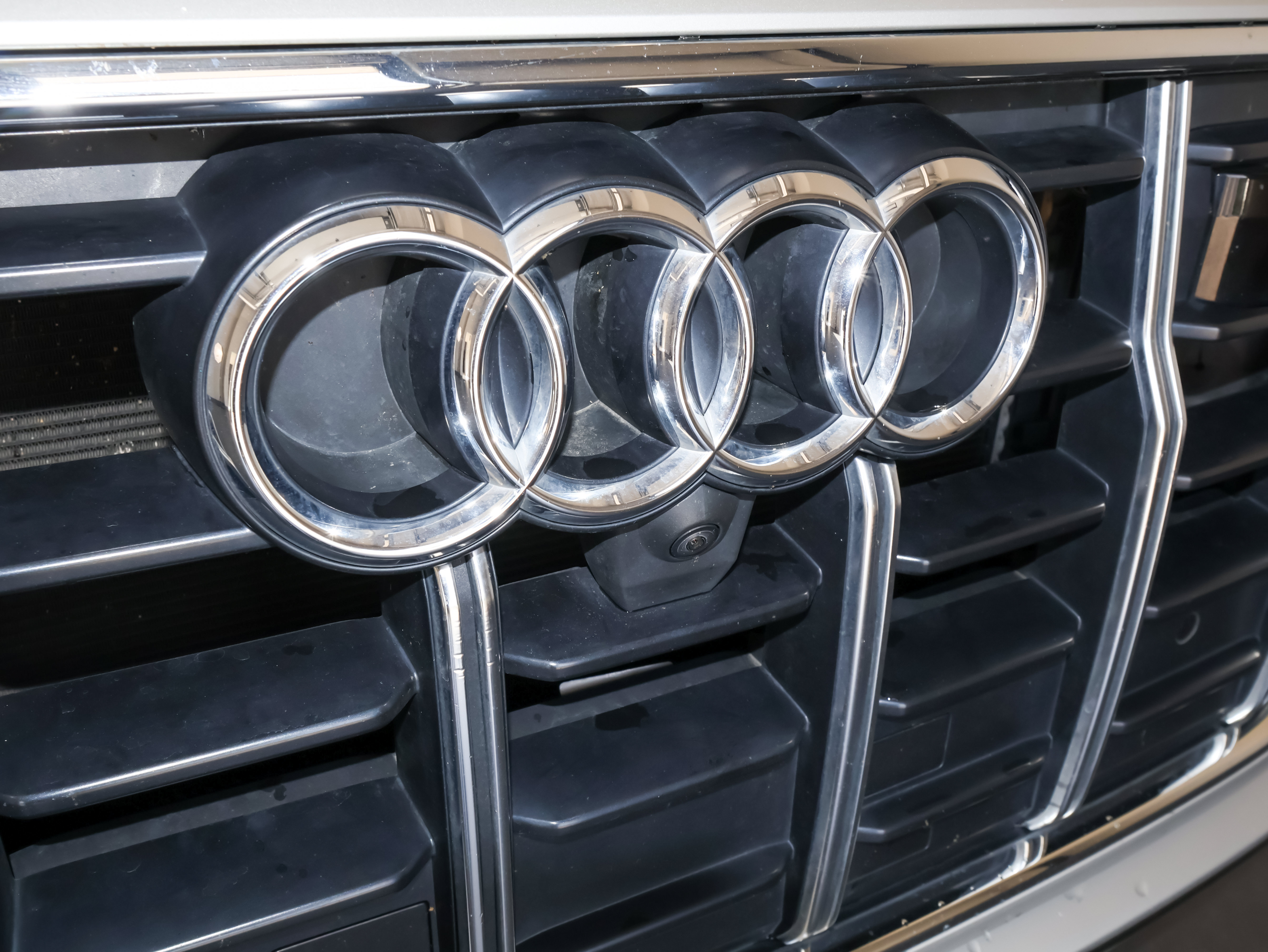 Used 2022 Audi SQ8 Premium Plus AWD/4WD image 49