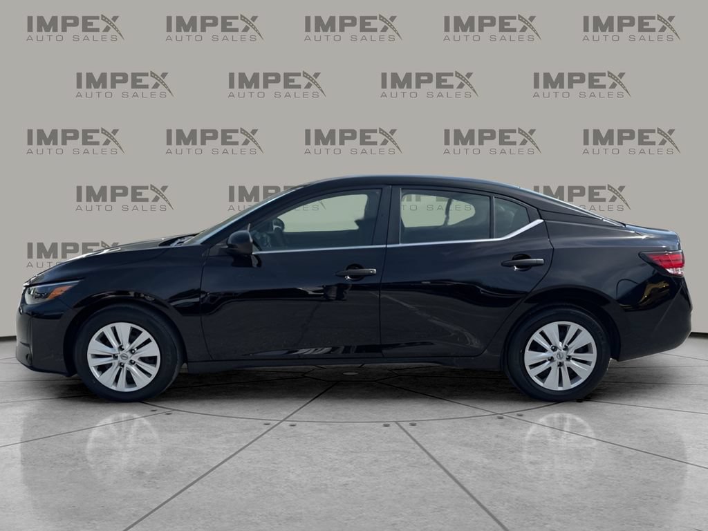 Used 2025 Nissan Sentra S FWD image 2