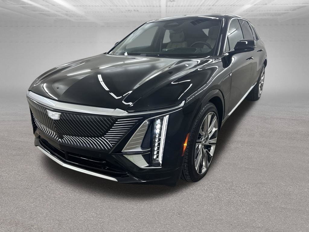 Certified 2026 Cadillac Lyriq Signature Luxury w/ Nappa Leather Package AWD/4WD image 5