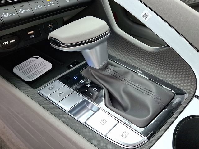 New 2026 Hyundai Elantra SEL Sport image 7