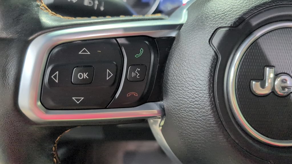 Used 2021 Jeep Wrangler Unlimited Sahara AWD/4WD image 10
