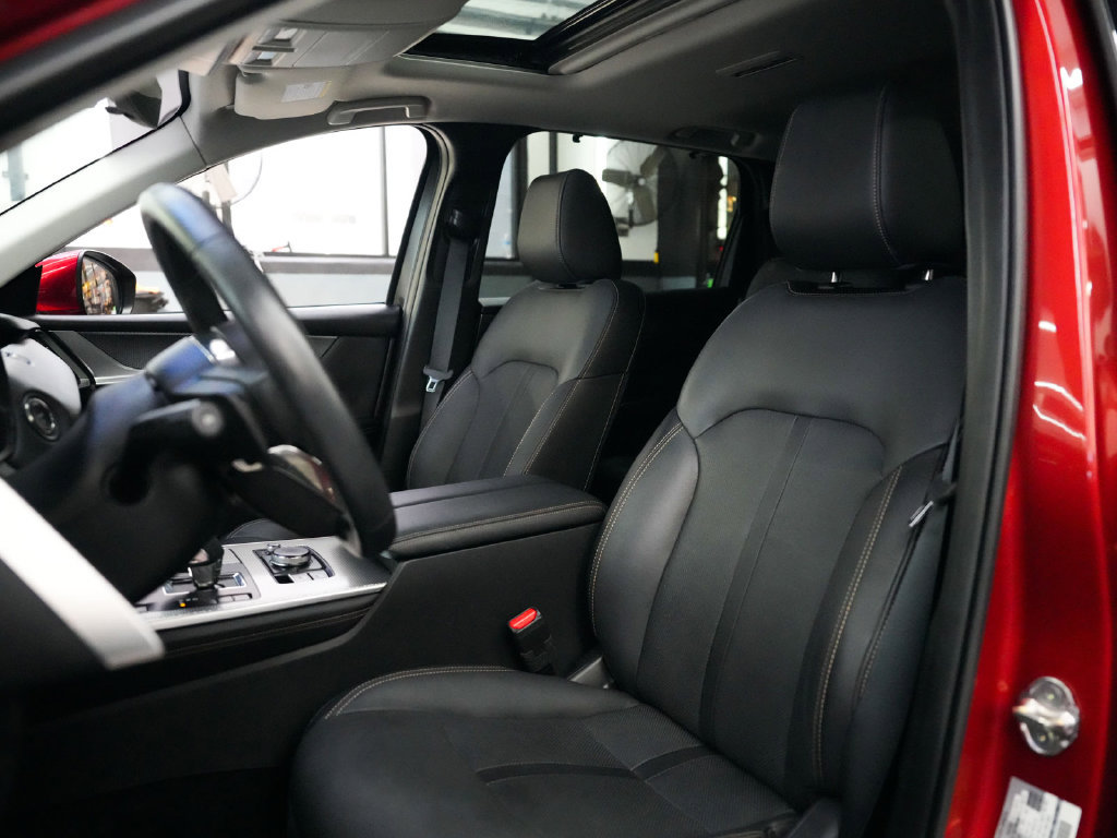 Used 2024 MAZDA CX-90 Plug-In Hybrid w/ Preferred AWD/4WD image 31