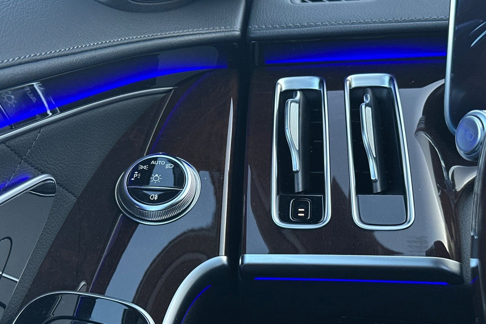 New 2026 Mercedes-Benz S 580 4MATIC Sedan image 27