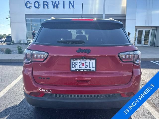 Used 2023 Jeep Compass Latitude AWD/4WD image 4