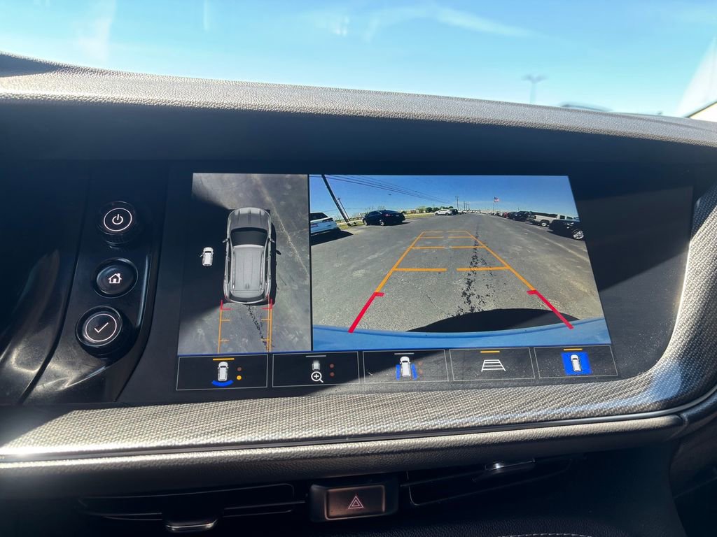 Used 2022 Buick Envision Essence w/ Technology Package II image 20