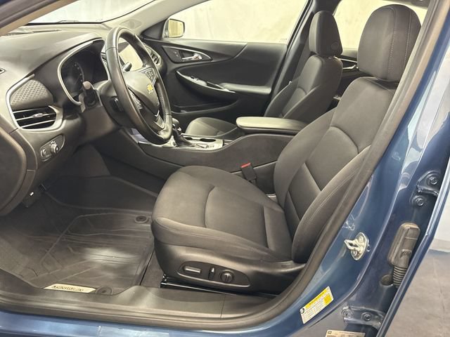 Used 2024 Chevrolet Malibu RS FWD image 10