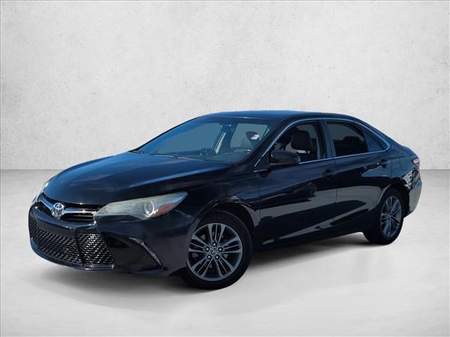 Used 2017 Toyota Camry SE