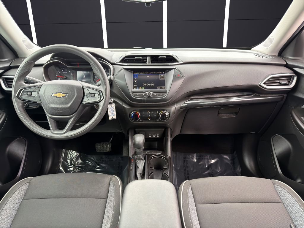 Used 2021 Chevrolet TrailBlazer LS image 13