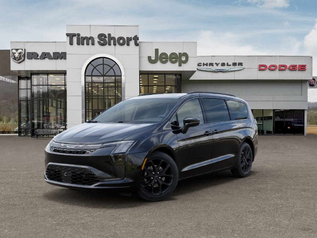New 2027 Chrysler Pacifica Limited w/ Family Tech Group