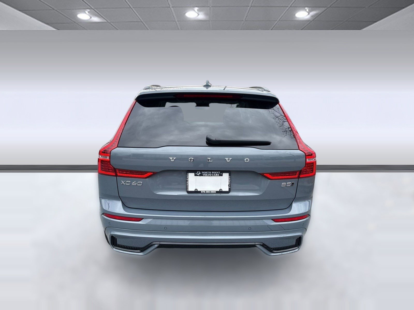 Certified 2024 Volvo XC60 B5 Plus image 10