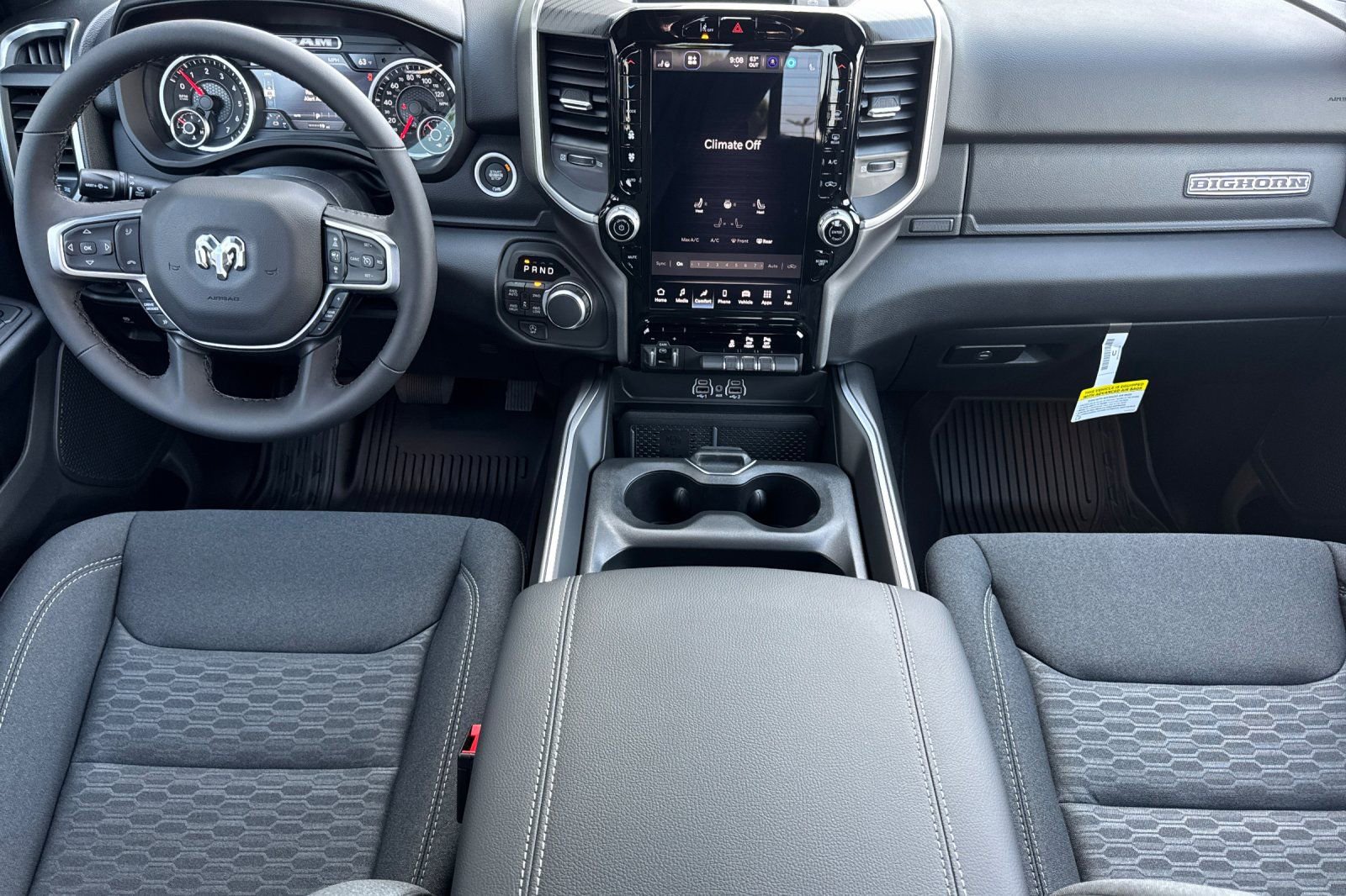 New 2026 RAM 1500 4x4 Crew Cab image 13