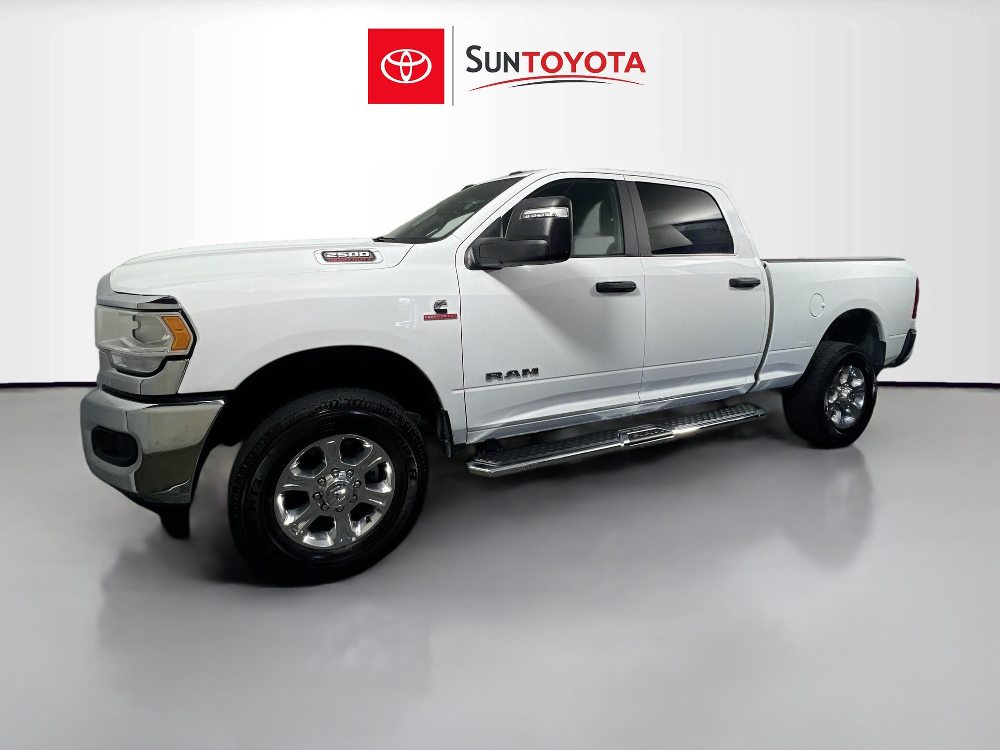 Used 2024 RAM 2500 Big Horn AWD/4WD image 9