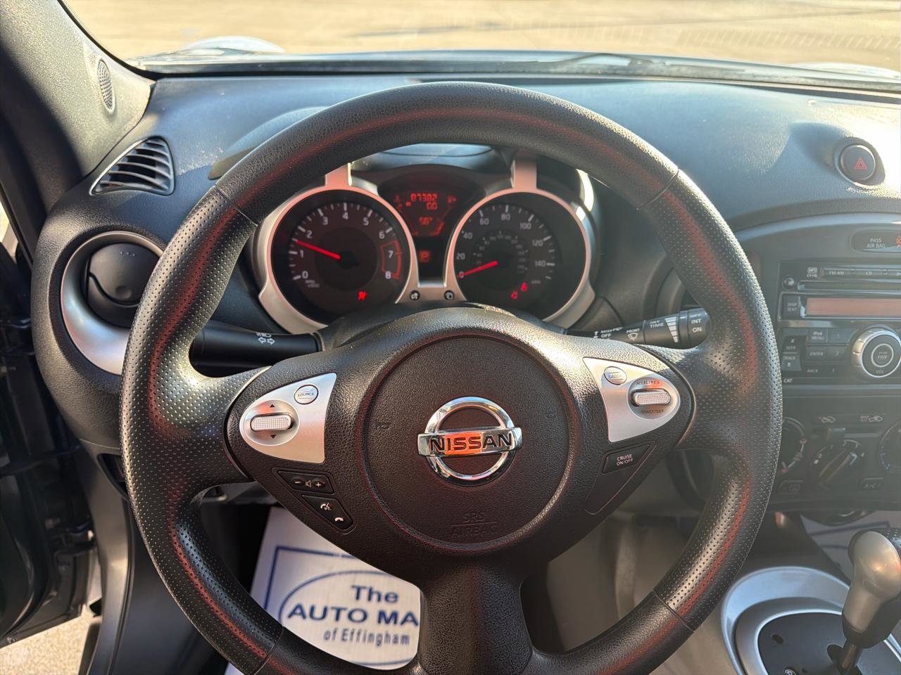 Used 2014 Nissan Juke S image 27