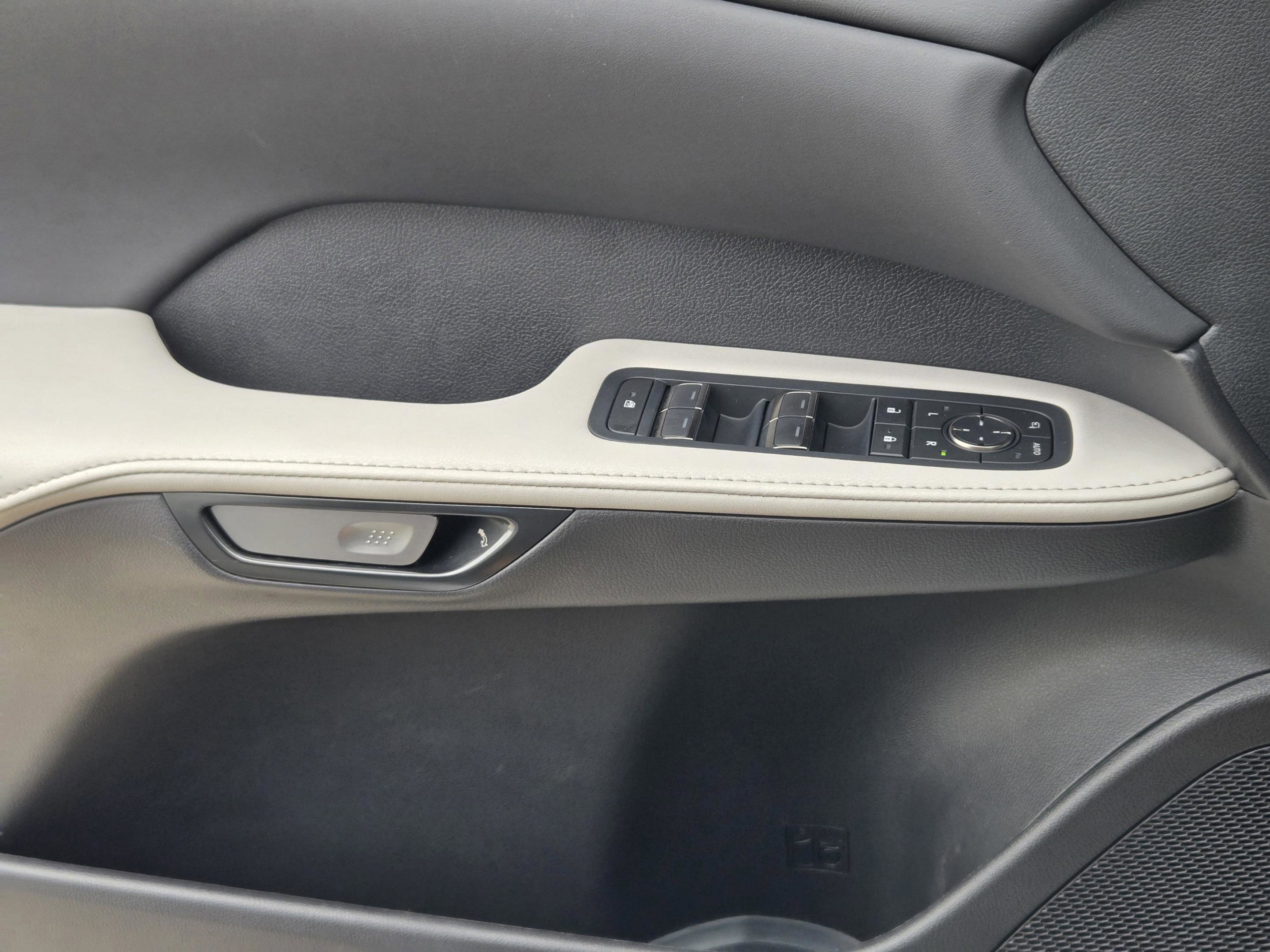 Used 2023 Lexus RX 350 Premium w/ Cold Area Package image 30