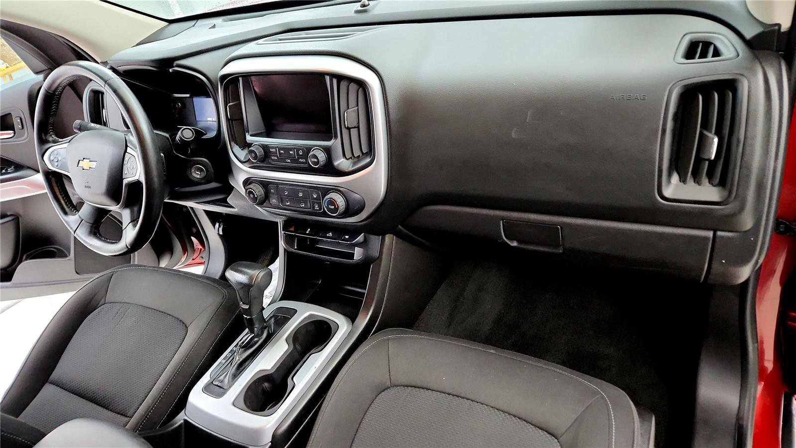 Used 2016 Chevrolet Colorado LT w/ LT Convenience Package image 16