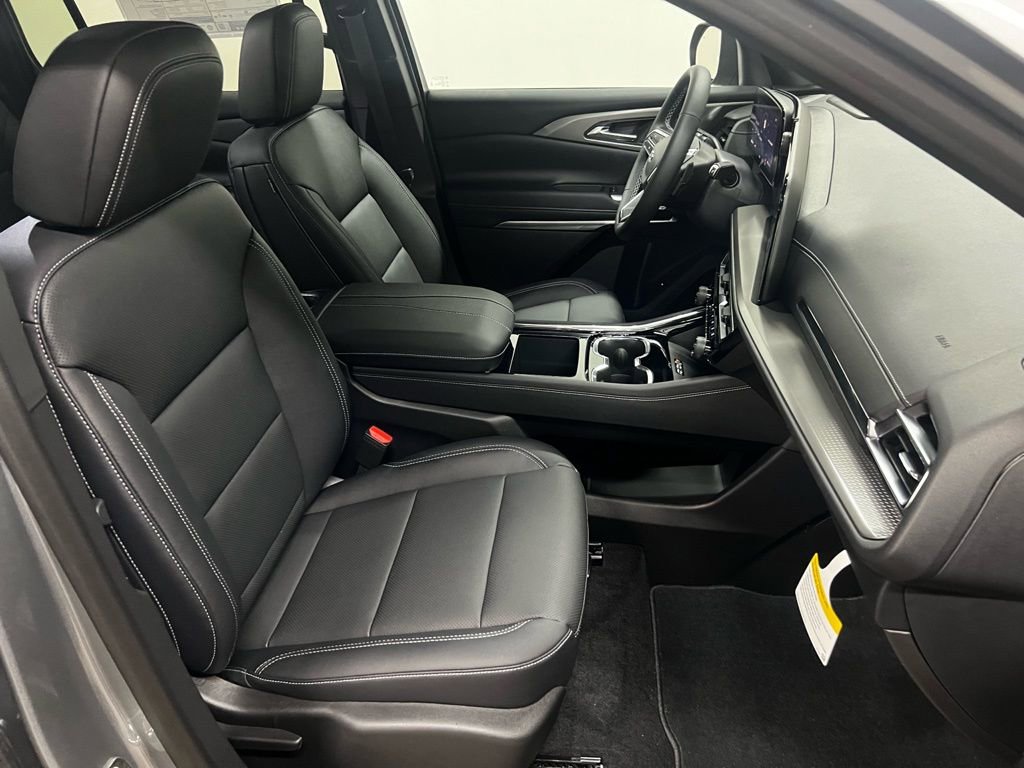New 2026 Chevrolet Traverse LT w/ Midnight/Sport Edition image 36