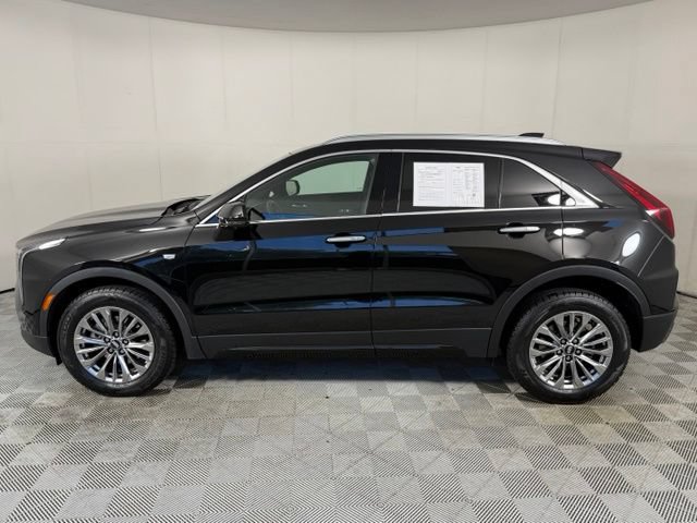 Certified 2025 Cadillac XT4 Premium Luxury FWD image 3