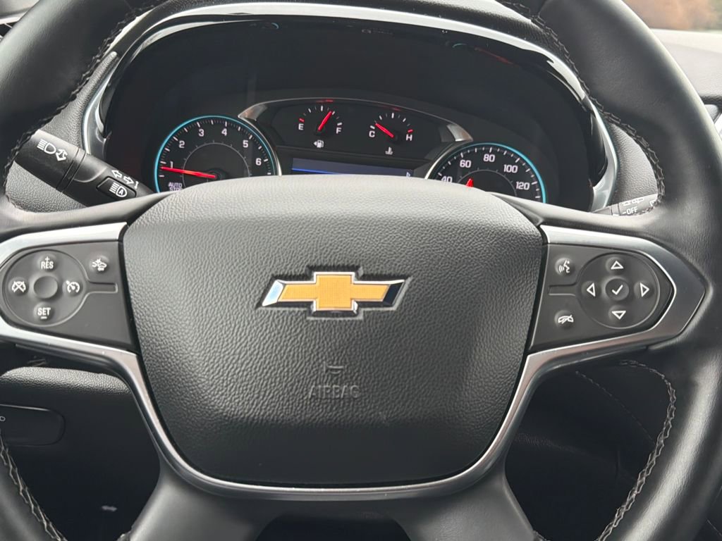Used 2023 Chevrolet Traverse LT image 21